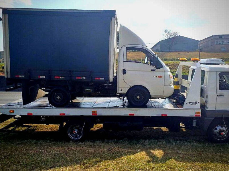 Guincho para transportar caminhão pequeno em Campinas